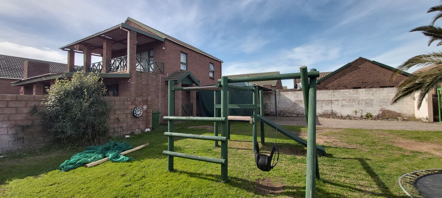 3 Bedroom Property for Sale in Vredenburg Western Cape